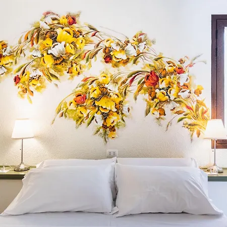 Felicia Hotel